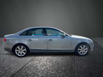 Used Audi A4 2010 for sale - 74151688: Photo