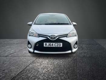 Used Toyota Yaris 2015 for sale - 73128830: Photo
