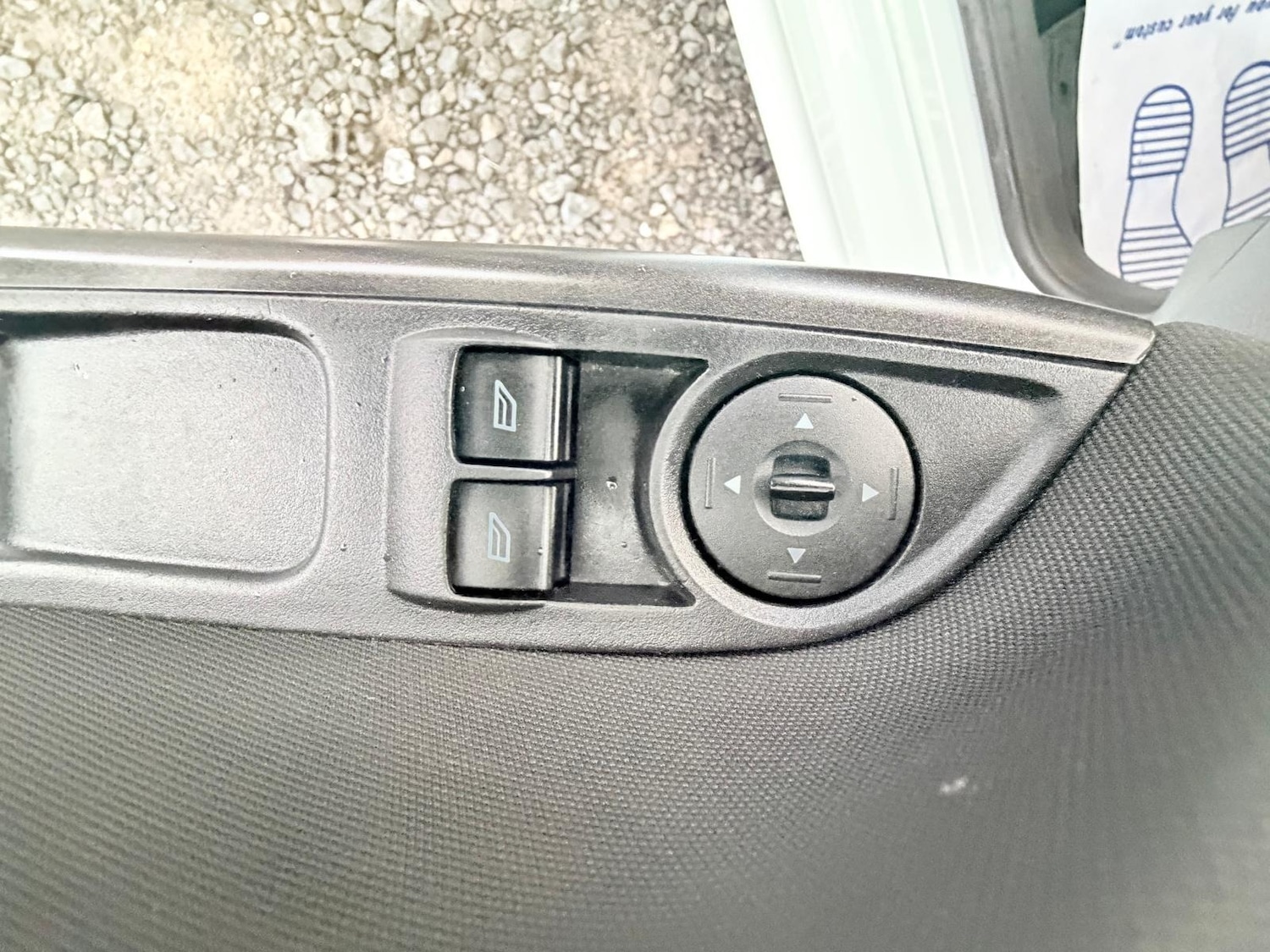 Used Ford Focus 2015 for sale - 77245557: Photo 15