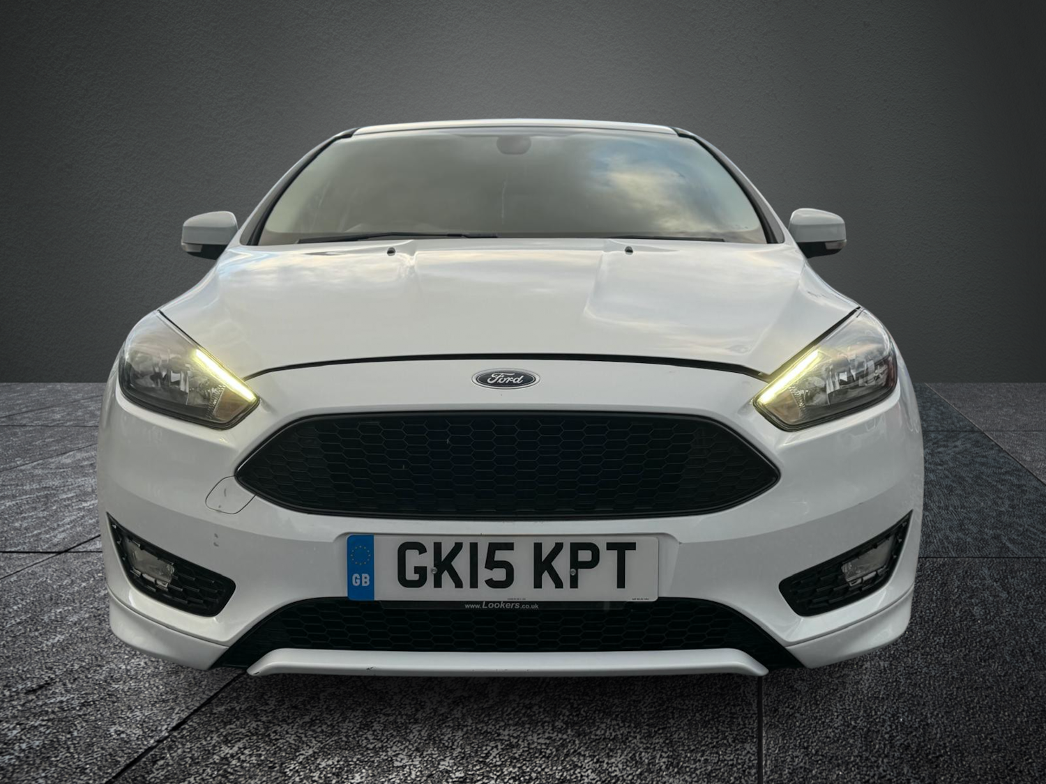 Used Ford Focus 2015 for sale - 77245557: Photo 2