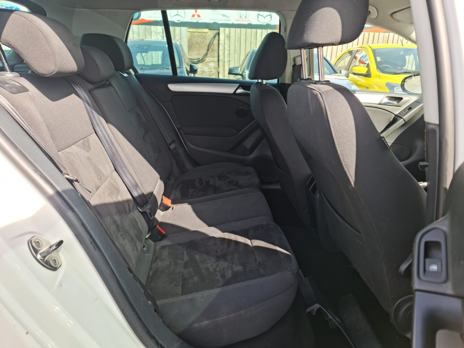 Used Volkswagen Golf 2011 for sale - 70637295: Photo 12