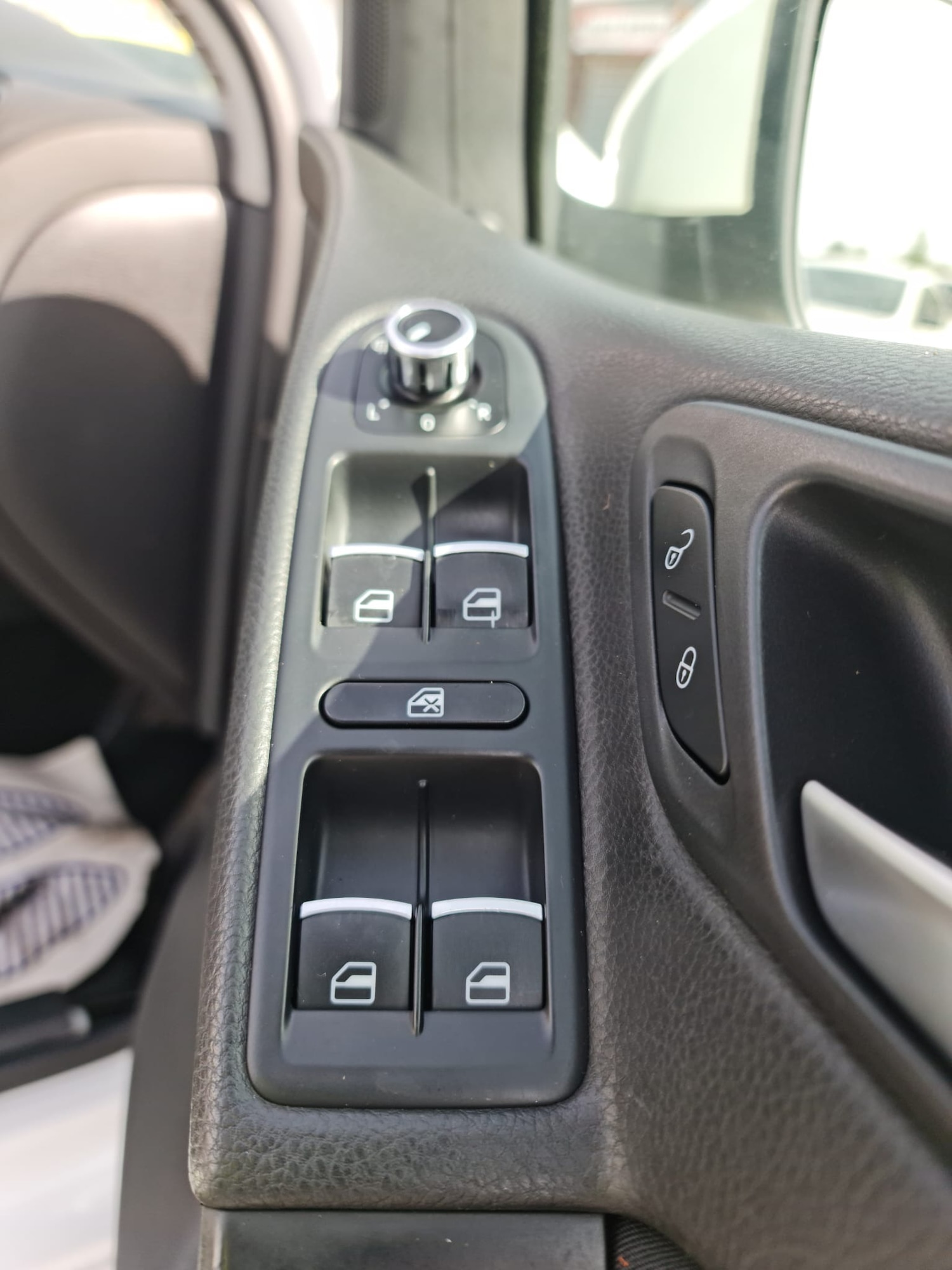 Used Volkswagen Golf 2011 for sale - 70637295: Photo 13