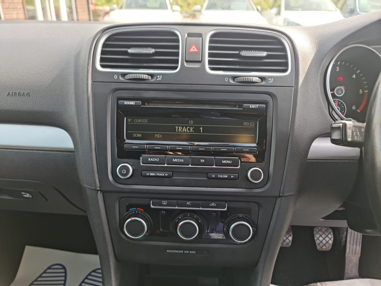 Used Volkswagen Golf 2011 for sale - 70637295: Photo 15