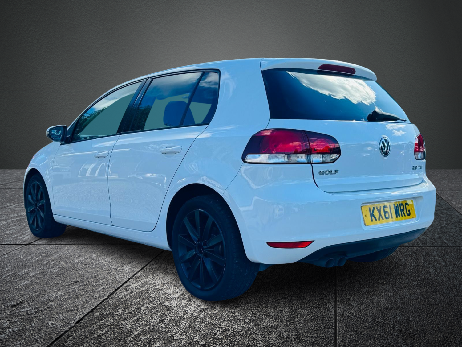 Used Volkswagen Golf 2011 for sale - 70637295: Photo 6