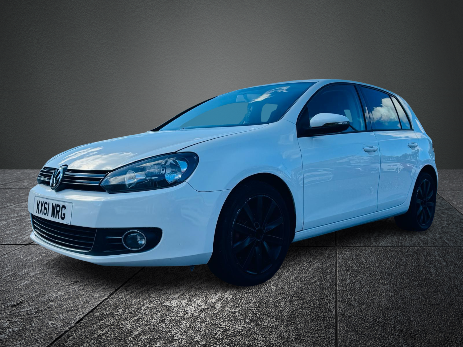 Used Volkswagen Golf 2011 for sale - 70637295: Photo 8