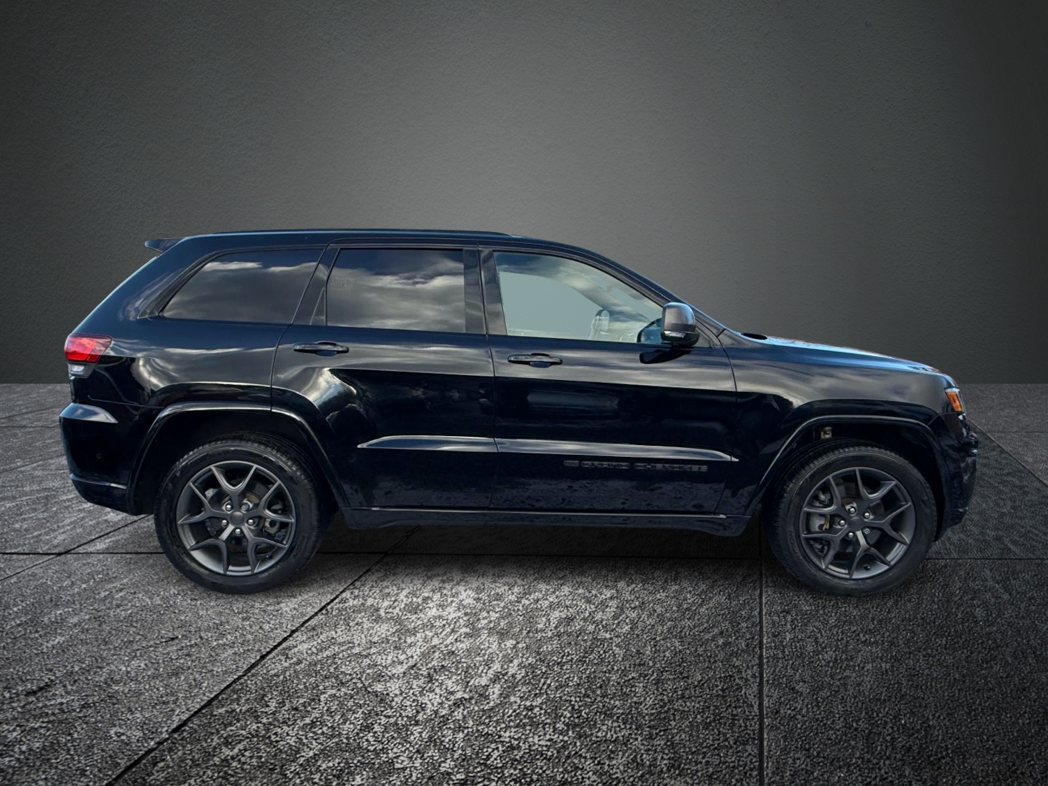 Used Jeep Cherokee 2024 for sale - 74495109: Photo 3