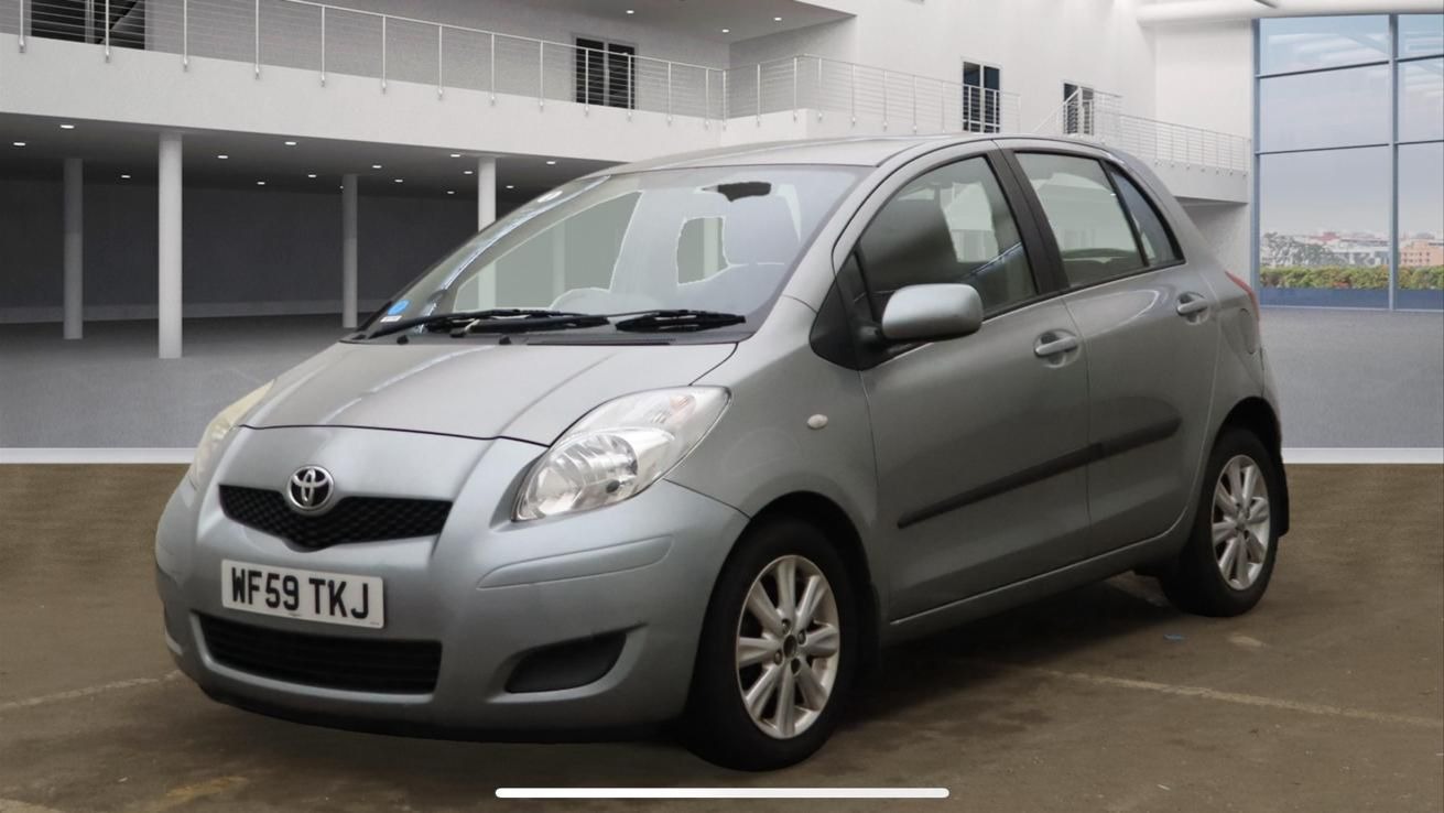 Used Toyota Yaris 2009 for sale - 76594765: Photo 2