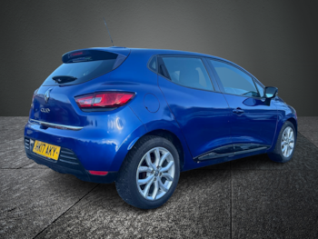 Used Renault Clio 2017 for sale - 76766471: Photo