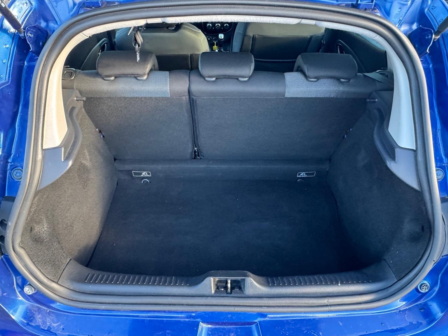 Used Renault Clio 2017 for sale - 76766471: Photo 8