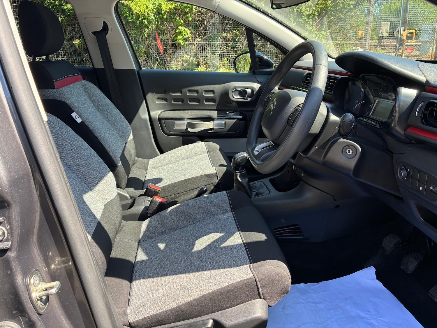 Vehicle 21