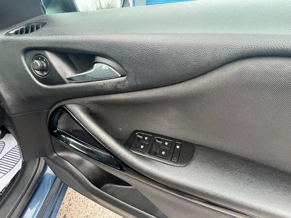 Used Vauxhall Zafira 2015 for sale - 74122615: Photo 13
