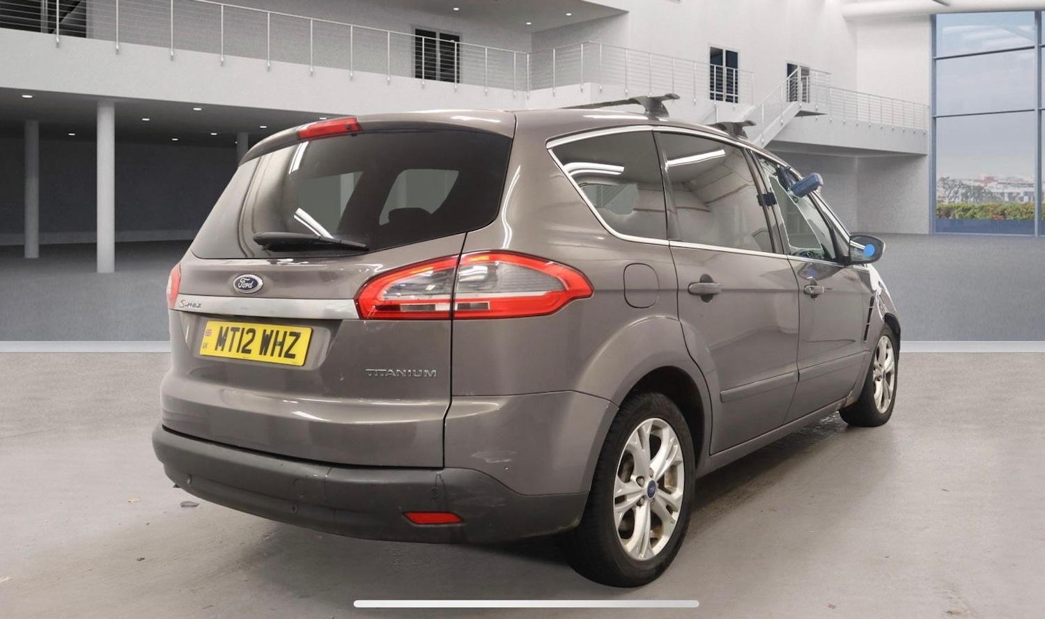 Used Ford S-Max 2012 for sale - 76481557: Photo 3