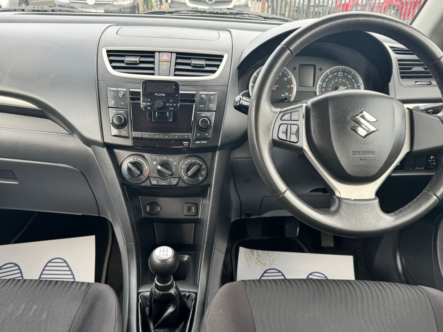 Used Suzuki Swift 2012 for sale - 77324209: Photo 21