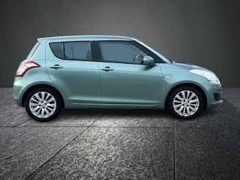 Used Suzuki Swift 2012 for sale - 77324209: Photo