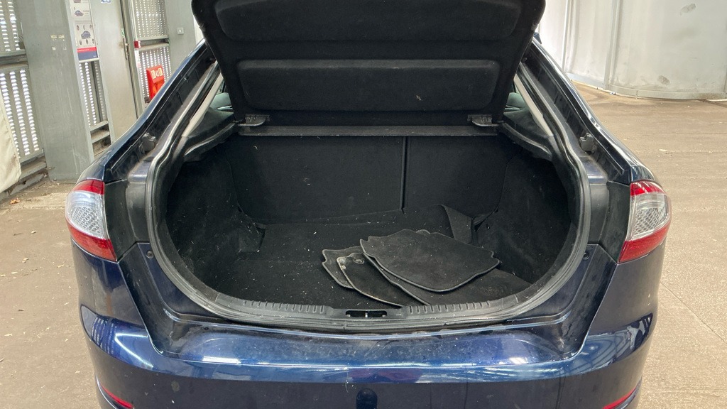 Used Ford Mondeo 2011 for sale - 76037294: Photo 5