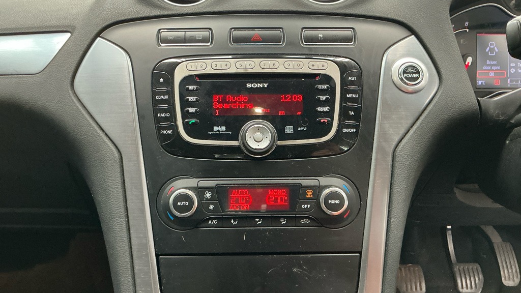 Used Ford Mondeo 2011 for sale - 76037294: Photo 9