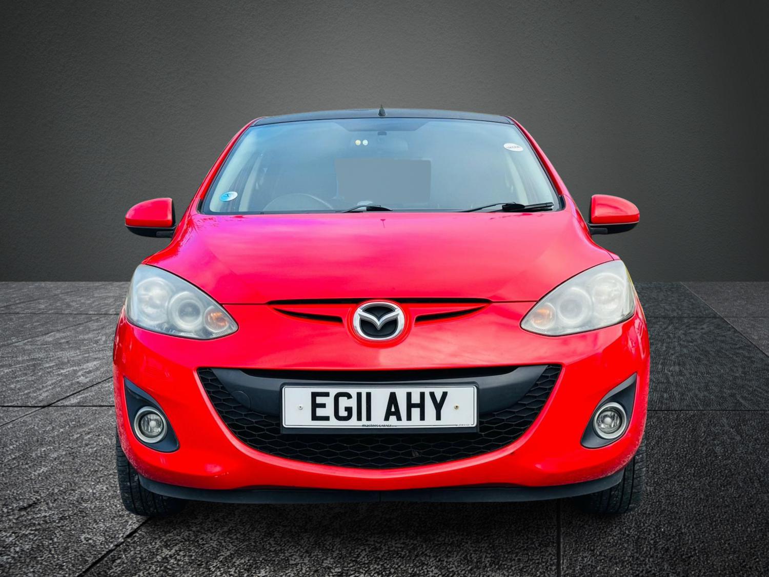 Used Mazda Mazda2 2011 for sale - 76037282: Photo 2