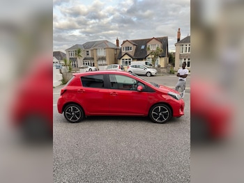 Used Toyota Yaris 2015 for sale - 75611705: Photo