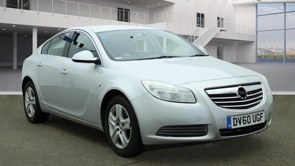 Used Vauxhall Insignia 2010 for sale - 75661710: Photo 1