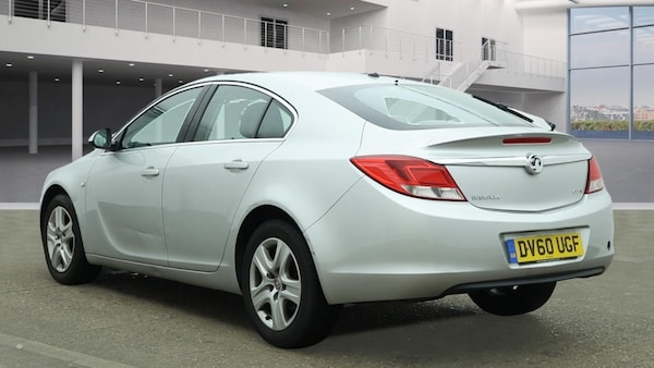 Used Vauxhall Insignia 2010 for sale - 75661710: Photo 3