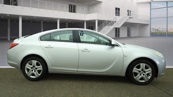 Used Vauxhall Insignia 2010 for sale - 75661710: Photo 5