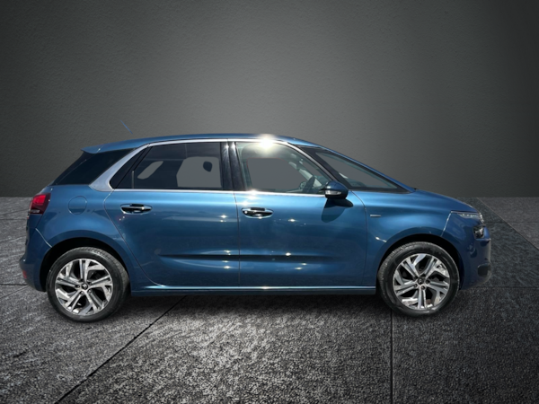 Used Citroen C4 Picasso 2015 for sale - 70927429: Photo 3