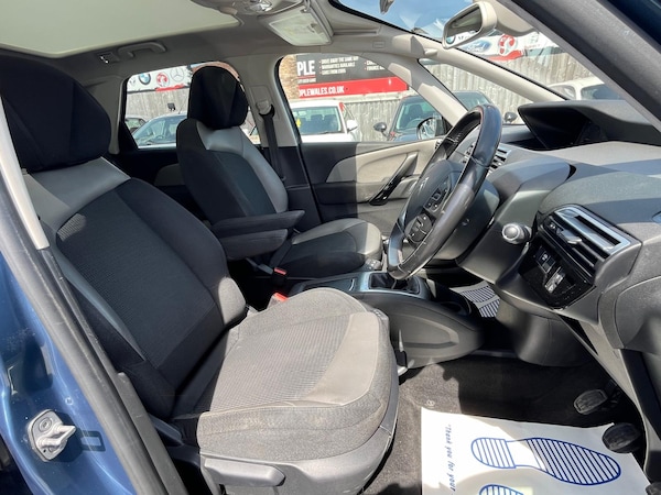 Used Citroen C4 Picasso 2015 for sale - 70927429: Photo 9
