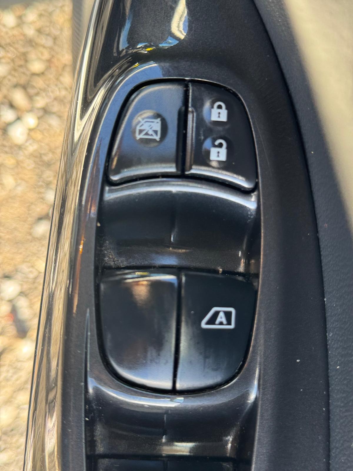 Used Nissan Juke 2013 for sale - 76480780: Photo 13