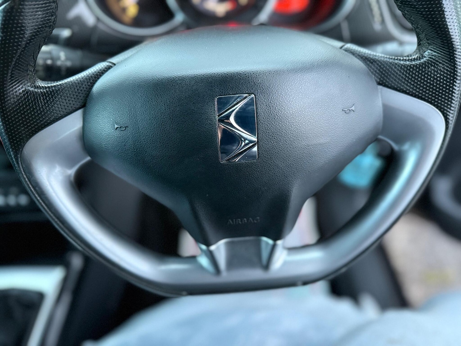 Used Citroen DS3 2012 for sale - 76965161: Photo 60