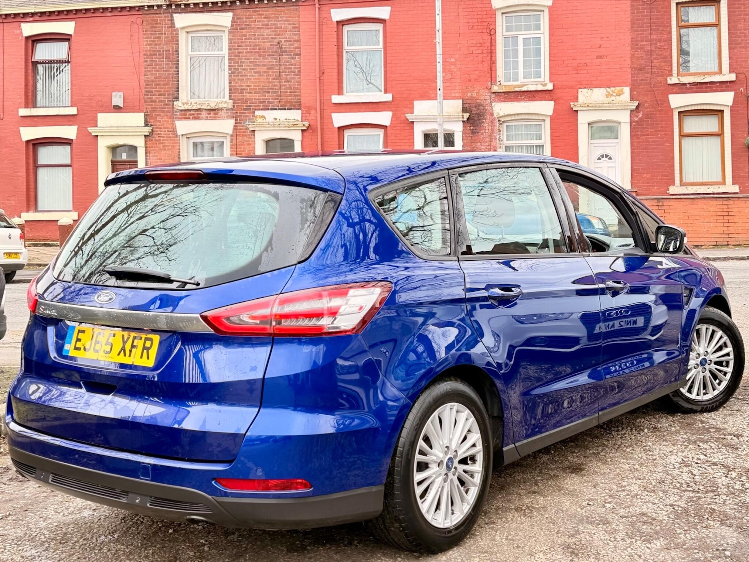 Used Ford S-Max 2015 for sale - 77683015: Photo 12