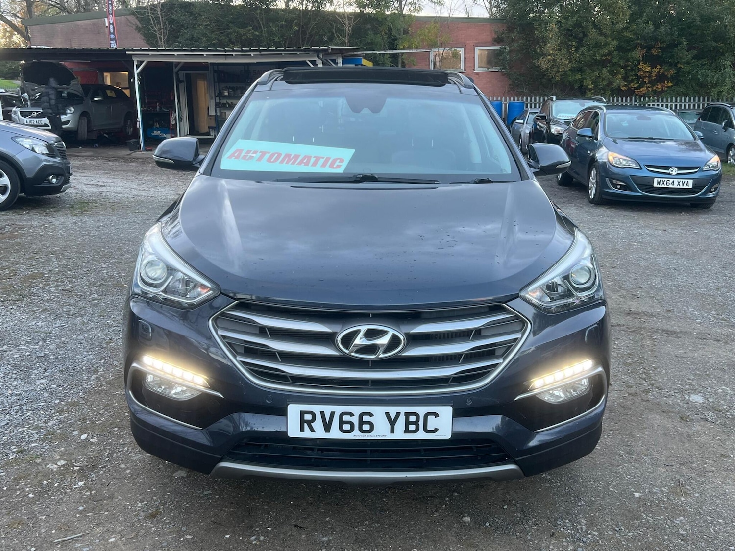 Used Hyundai Santa Fe 2016 for sale - 76584904: Photo 10