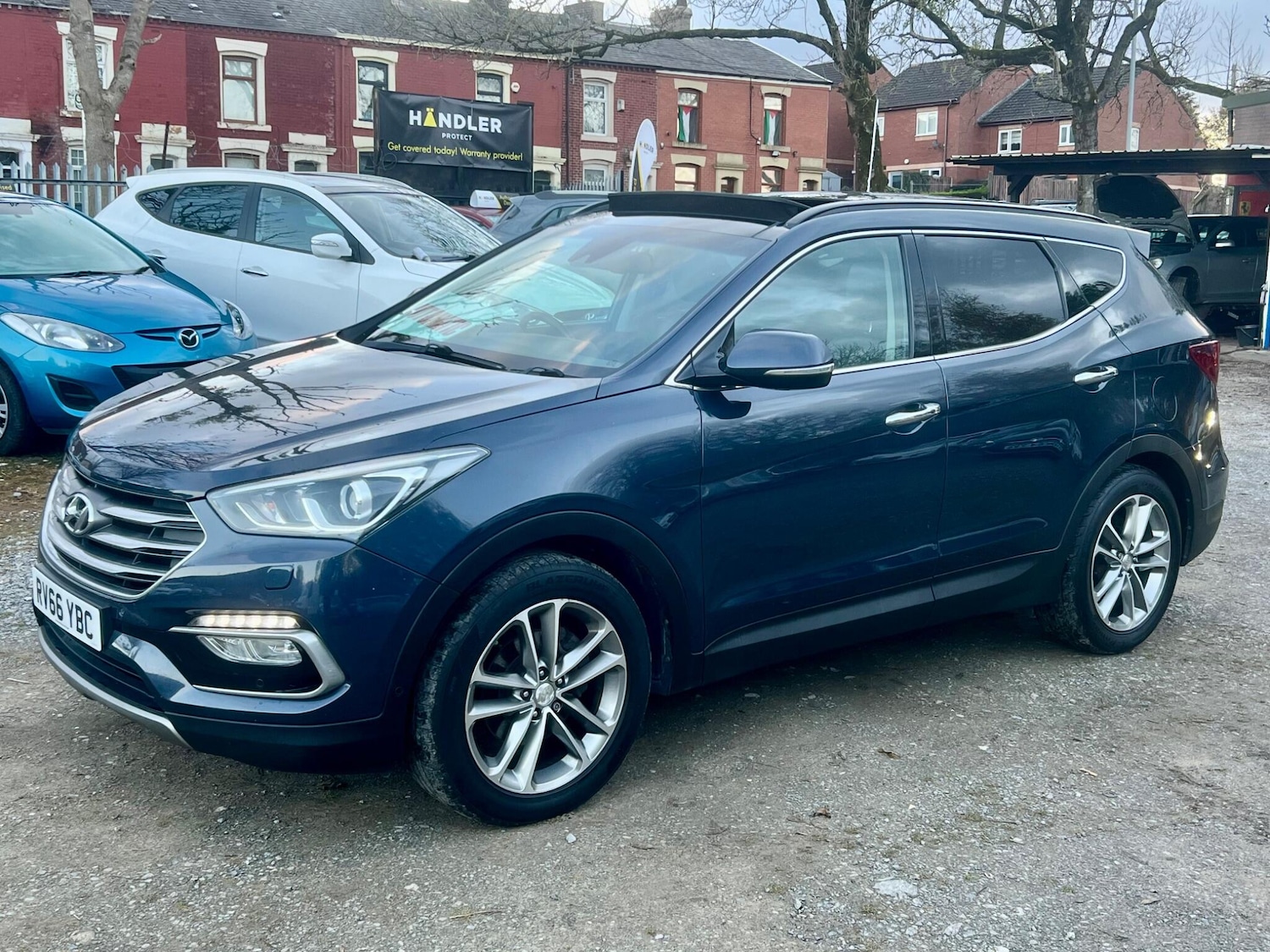 Used Hyundai Santa Fe 2016 for sale - 76584904: Photo 11