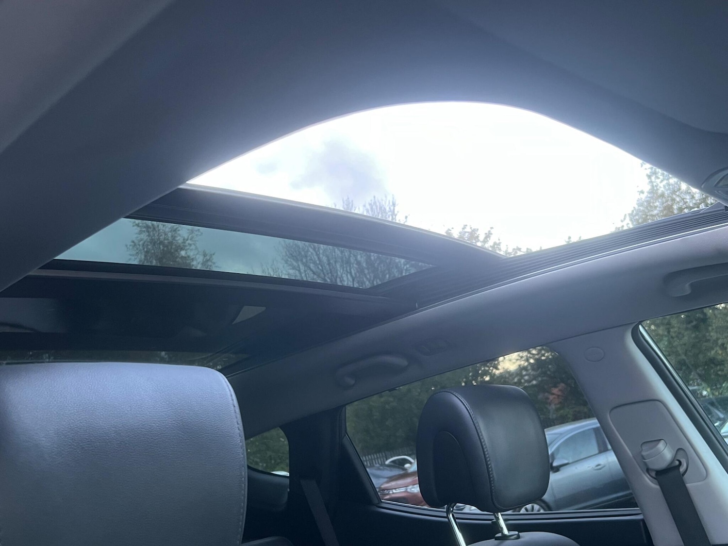 Used Hyundai Santa Fe 2016 for sale - 76584904: Photo 14