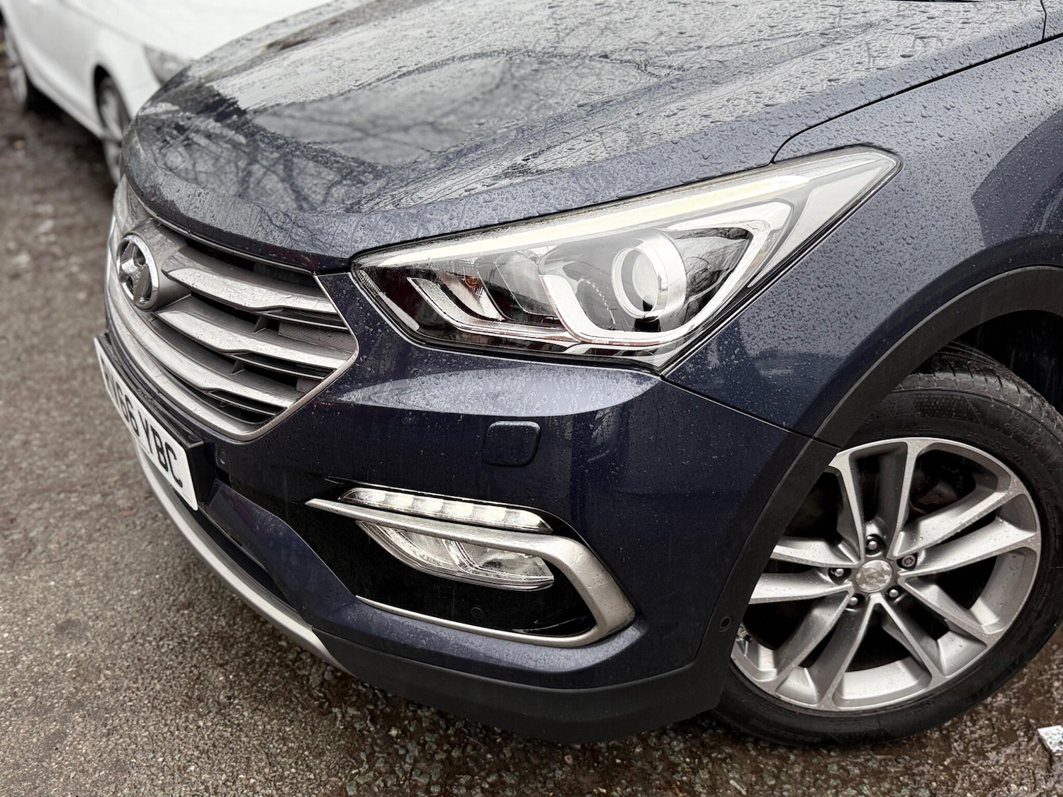 Used Hyundai Santa Fe 2016 for sale - 76584904: Photo 42