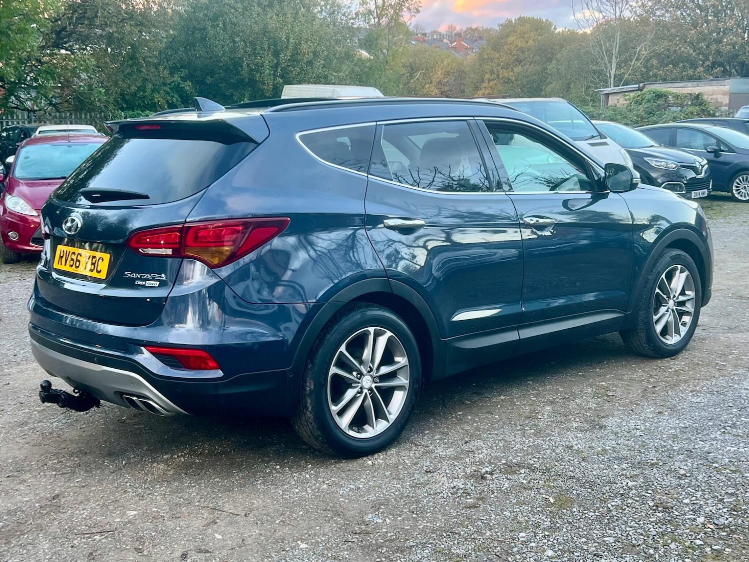 Used Hyundai Santa Fe 2016 for sale - 76584904: Photo 6