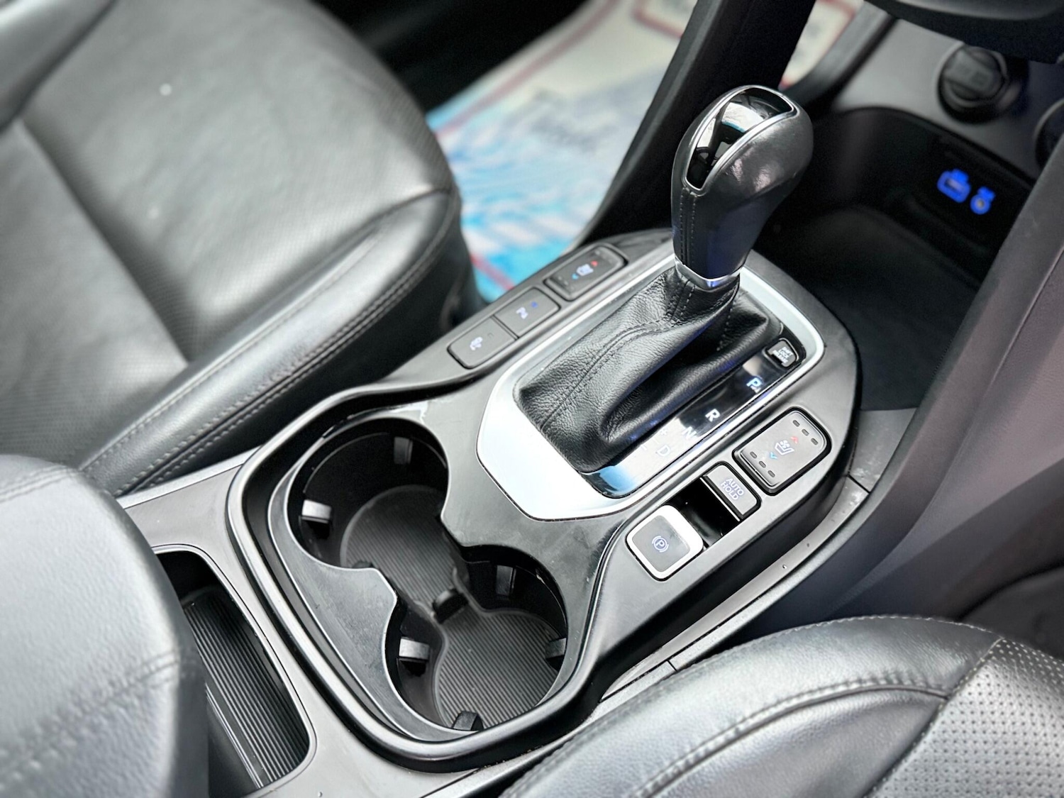 Used Hyundai Santa Fe 2016 for sale - 76584904: Photo 87