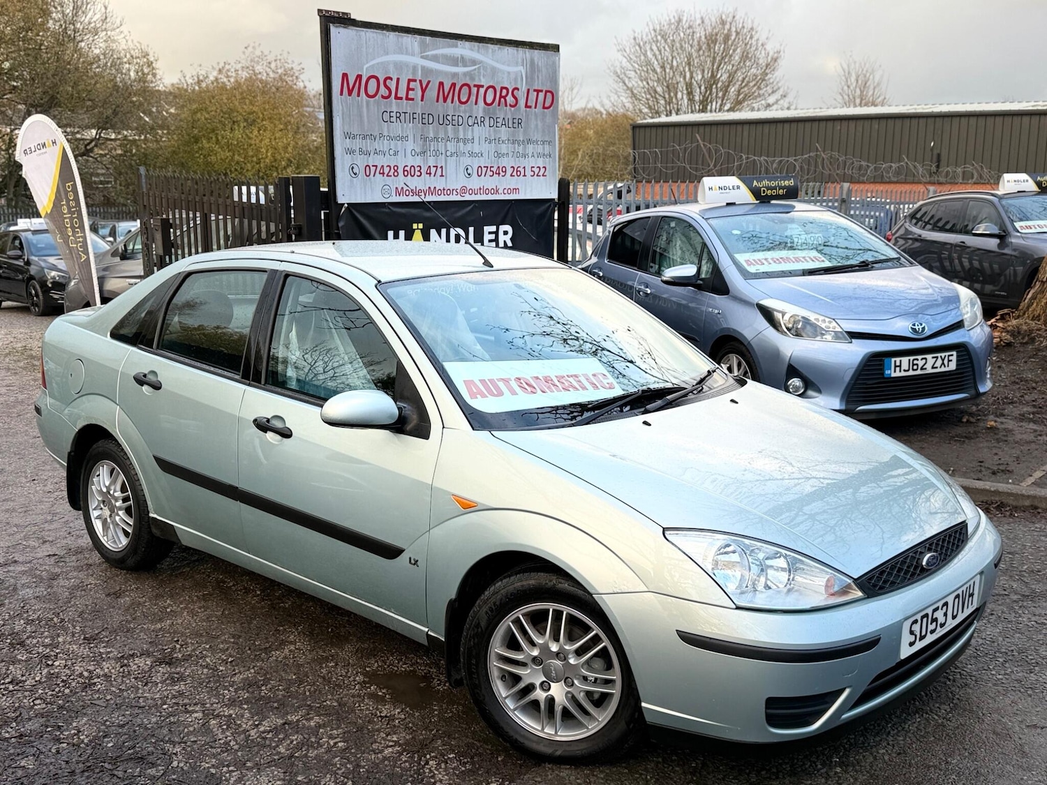 Used Ford Focus 2004 for sale - 76585415: Photo 2