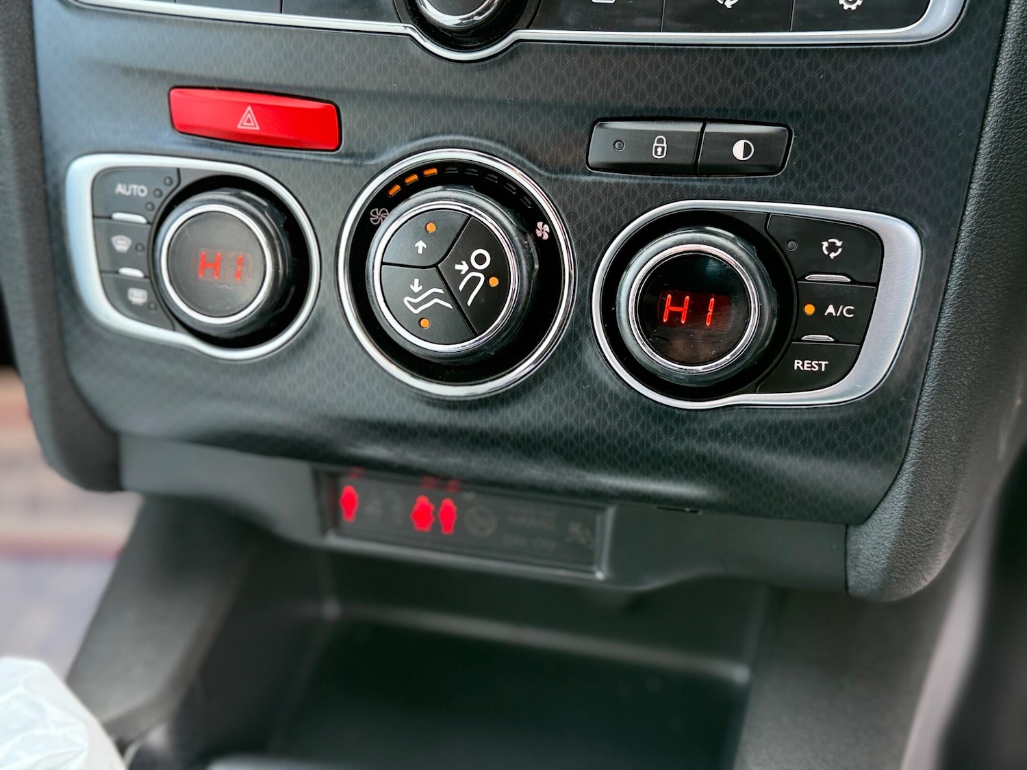 Used DS Automobiles DS 4 2017 for sale - 77978303: Photo 80