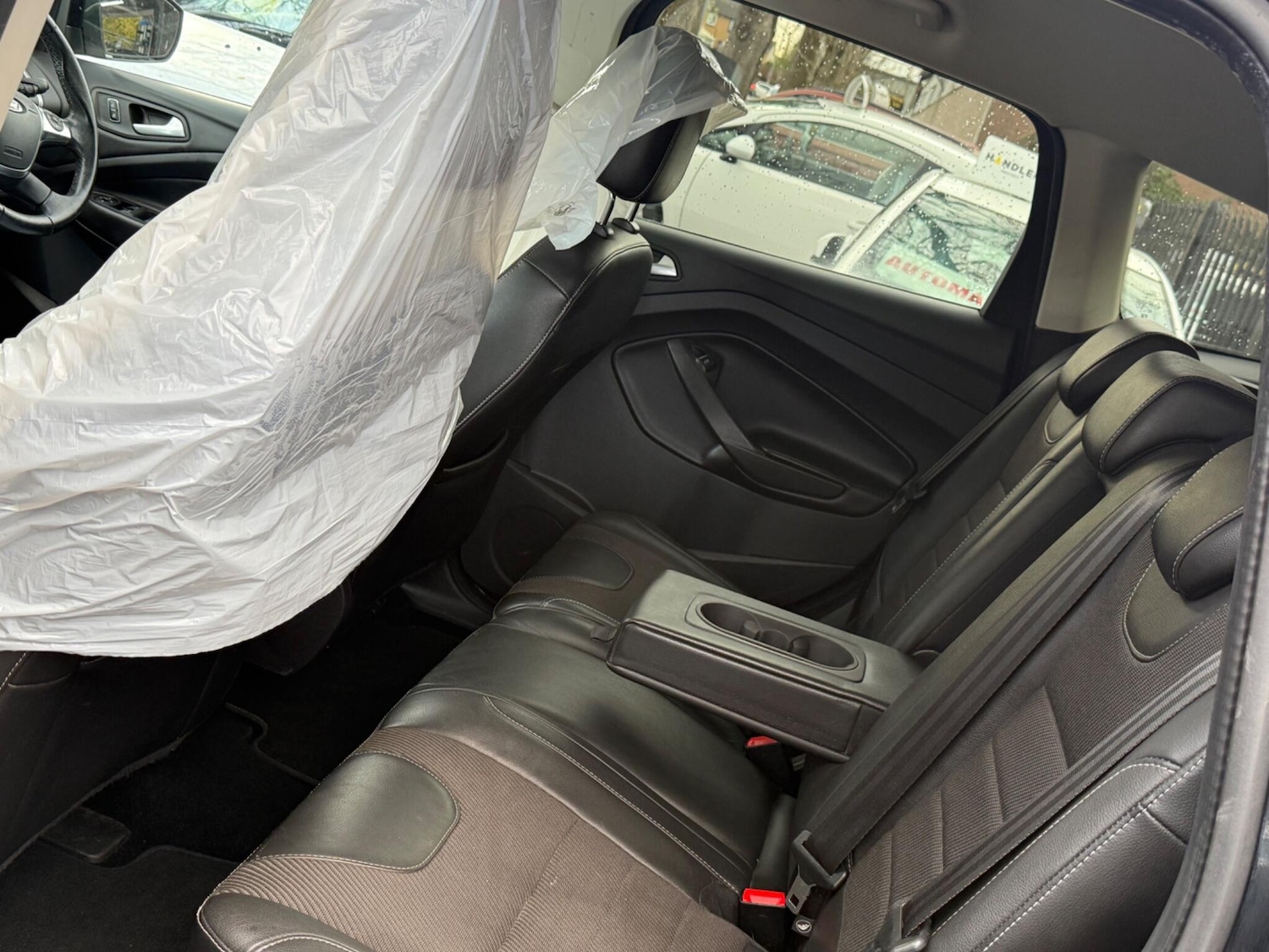 Used Ford Kuga 2015 for sale - 76562565: Photo 41