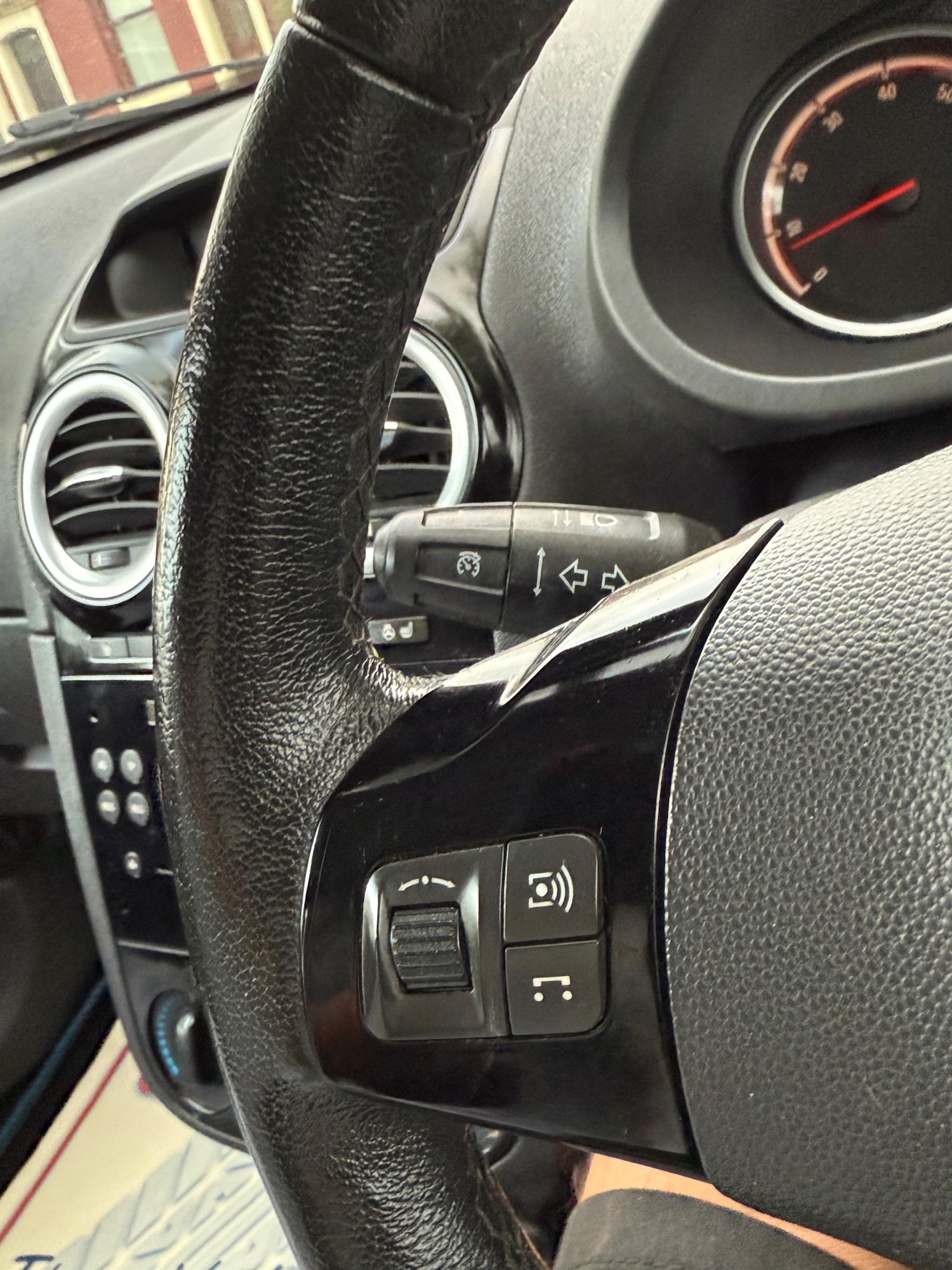 Used Vauxhall Corsa 2013 for sale - 76024783: Photo 53