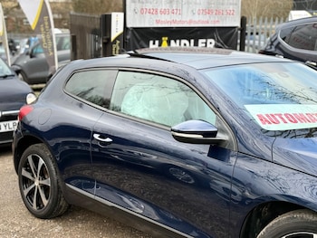 Used Volkswagen Scirocco 2010 for sale - 77909668: Photo