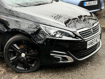 Used Peugeot 308 2016 for sale - 76562225: Photo