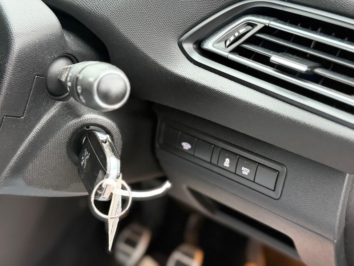 Used Peugeot 308 2016 for sale - 76562225: Photo 67