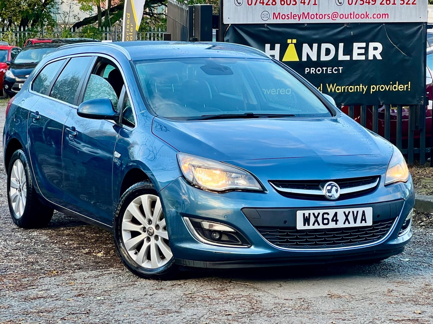 Used Vauxhall Astra for sale - 76728716: Photo 2