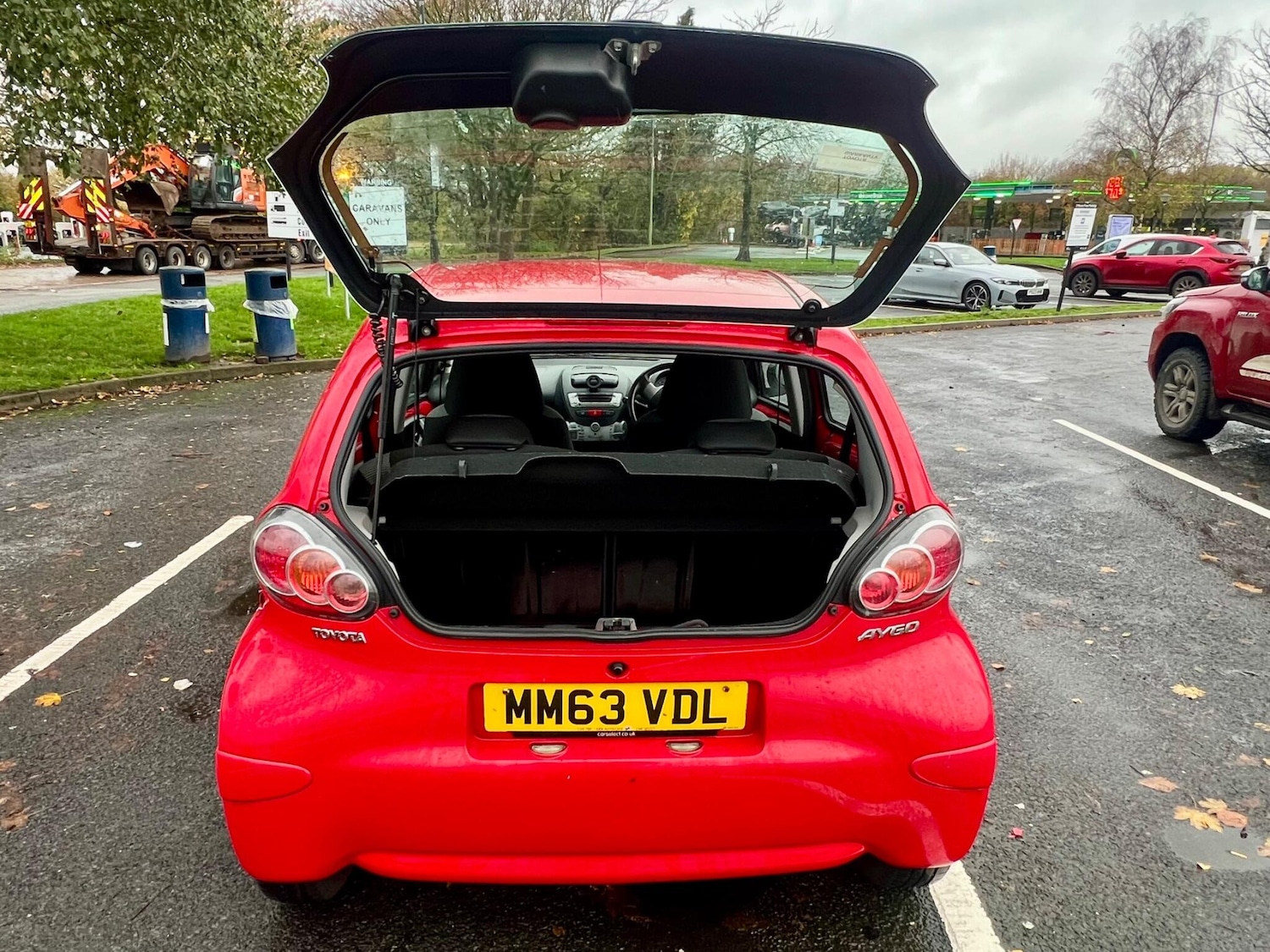 Used Toyota AYGO 2014 for sale - 76561242: Photo 8