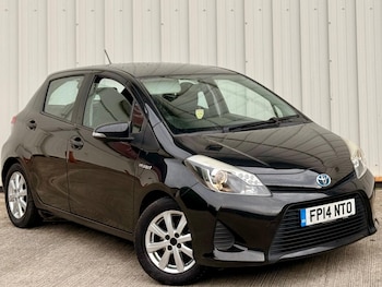 Used Toyota Yaris 2014 for sale - 79401095: Photo
