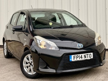 Used Toyota Yaris 2014 for sale - 79401095: Photo
