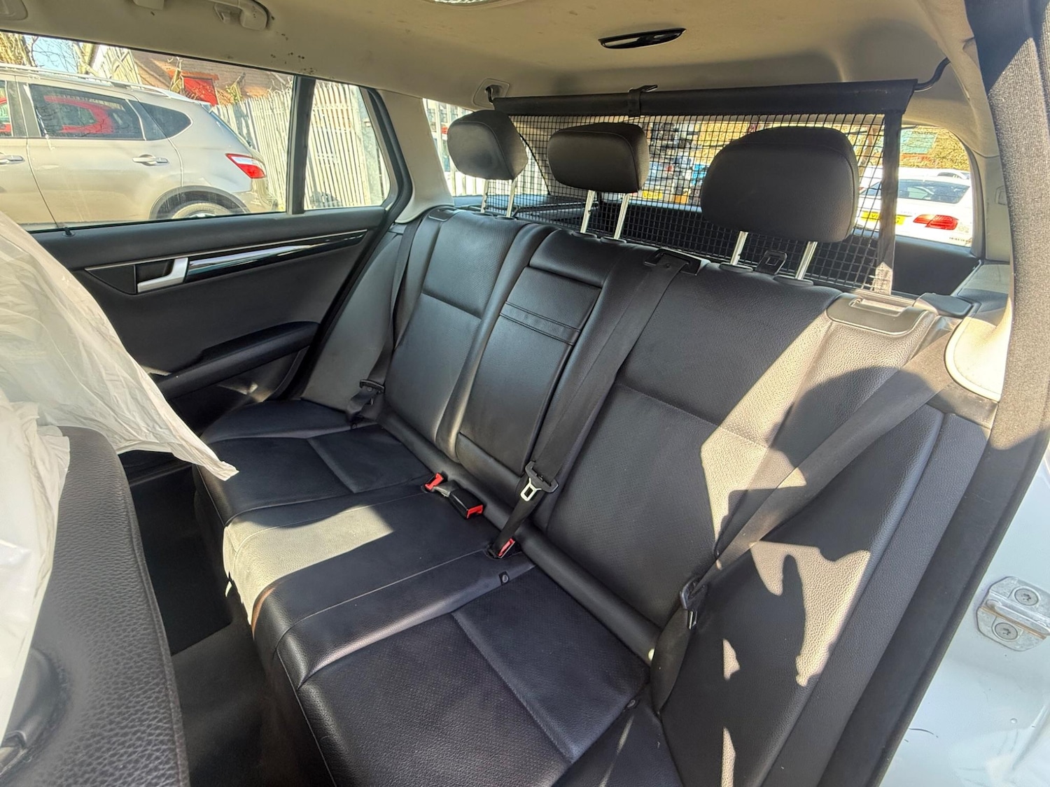 Used Mercedes-Benz C Class 2012 for sale - 76714557: Photo 15