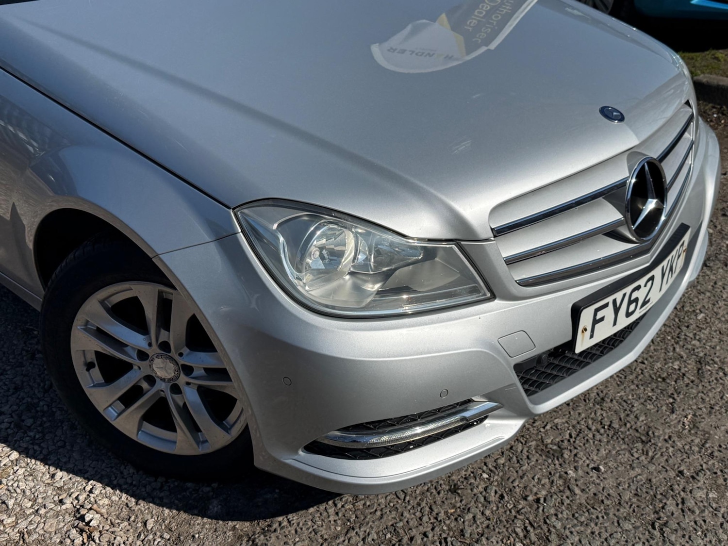 Used Mercedes-Benz C Class 2012 for sale - 76714557: Photo 2