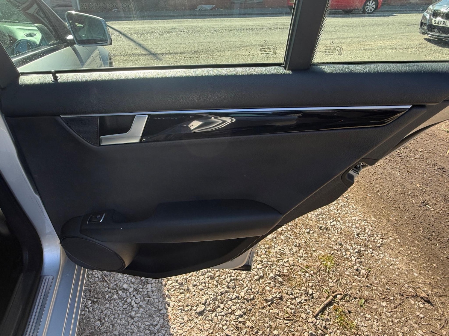 Used Mercedes-Benz C Class 2012 for sale - 76714557: Photo 23